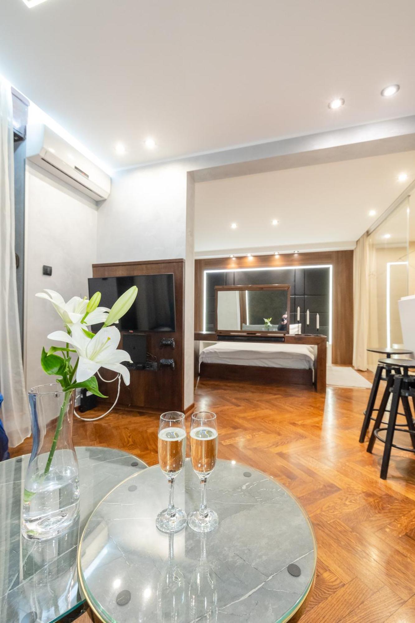 Onyx Luxury Apartments Belgrado Esterno foto